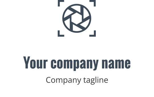 Design de logo moderno em verde com elemento de folha estilizada